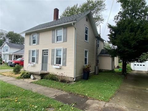 227 Ohio St, Huron, OH 44839 photo 1