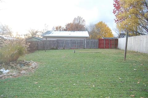 344 Edith Ave, Akron, OH 44312 photo 2