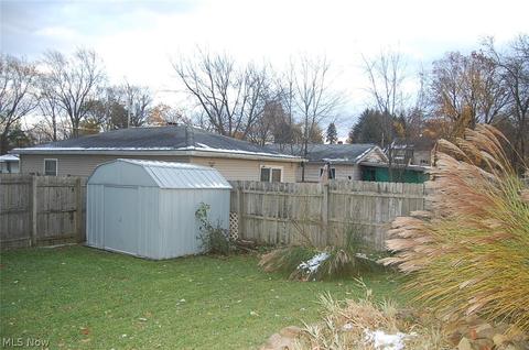 344 Edith Ave, Akron, OH 44312 photo 4