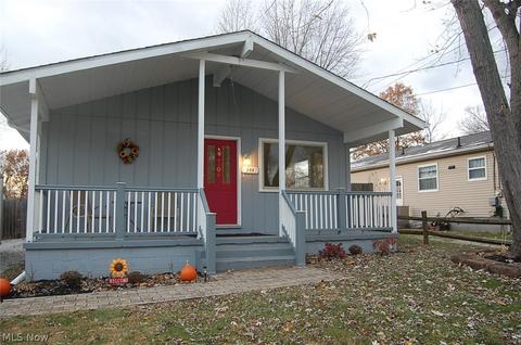 344 Edith Ave, Akron, OH 44312 photo 1