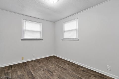 516 Wallace Ave SE, Canton, OH 44707 photo 7