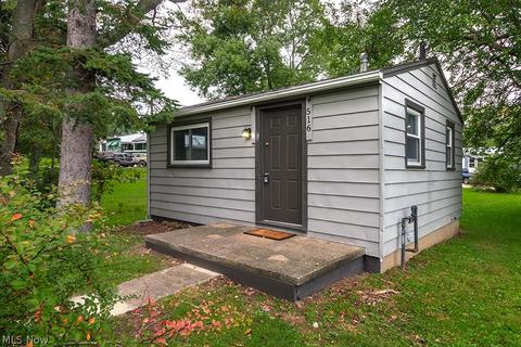 516 Wallace Ave SE, Canton, OH 44707 photo 1