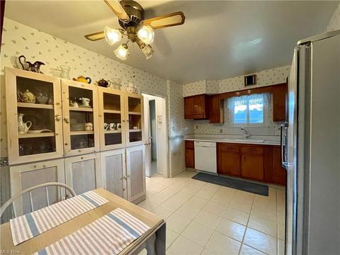 7880 Joyce Dr, Parma, OH 44130 photo 7