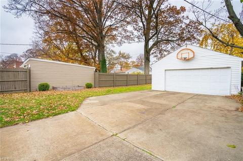 4906 Pershing Ave, Parma, OH 44134 photo 21