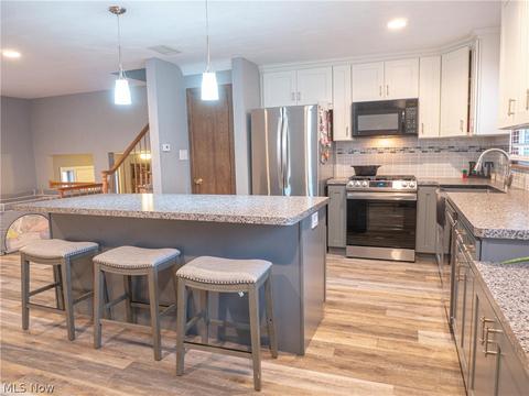 848 Maple Ridge Dr, Boardman, OH 44512 photo 7