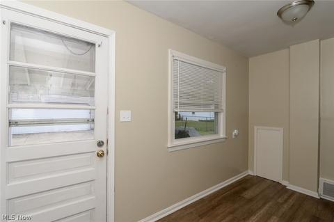 1311 Gorge Blvd, Akron, OH 44310 photo 11