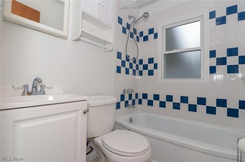 1311 Gorge Blvd, Akron, OH 44310 photo 16