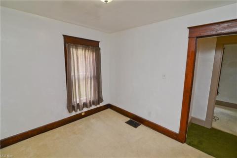 96 Parkway St, Struthers, OH 44471 photo 17