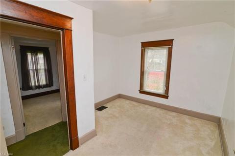 96 Parkway St, Struthers, OH 44471 photo 21
