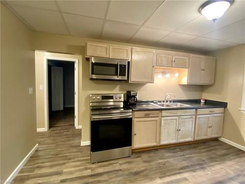 217 N Huron St, Wheeling, WV 26003 photo 6