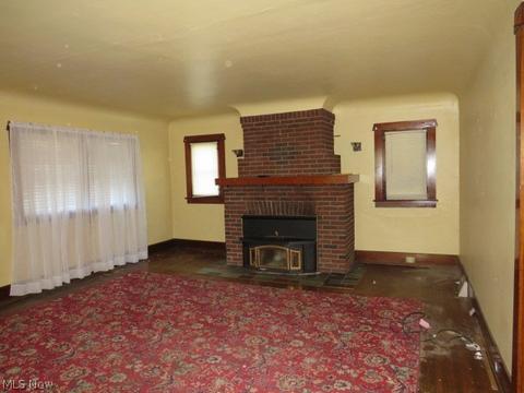 307 E Main Rd, Conneaut, OH 44030 photo 17