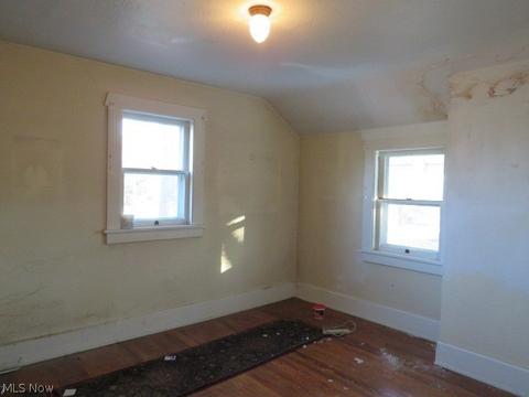 307 E Main Rd, Conneaut, OH 44030 photo 25