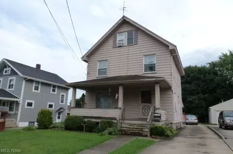 72 Morrison St, Struthers, OH 44471 photo 2