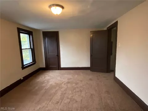 1112 Murray Ave, Akron, OH 44310 photo 16