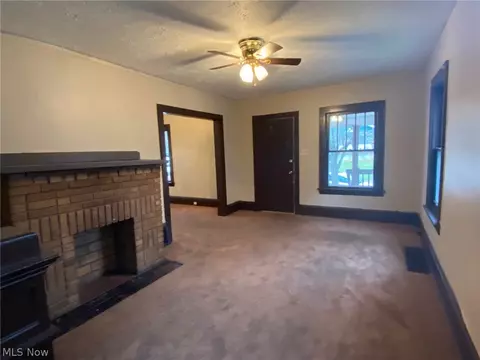 1112 Murray Ave, Akron, OH 44310 photo 14