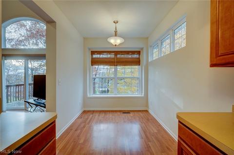 6824 Rolling Meadow Dr #E-2, Parma, OH 44134 photo 16