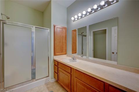 6824 Rolling Meadow Dr #E-2, Parma, OH 44134 photo 22