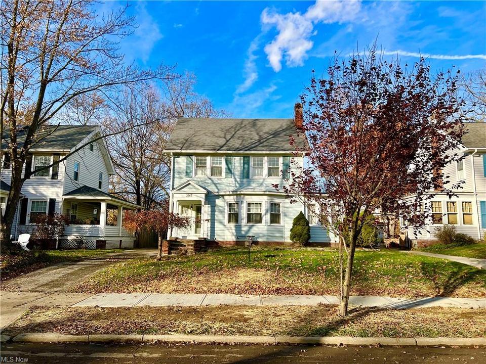 3363 Dellwood Rd, Cleveland Heights, OH 44118 35 Photos MLS