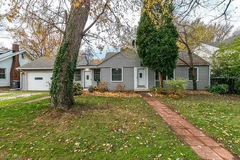 640 Tioga Trl, Willoughby, OH 44094 photo 1