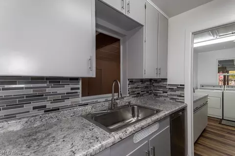 640 Tioga Trl, Willoughby, OH 44094 photo 7