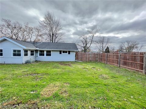2417 E 42nd St, Lorain, OH 44055 photo 26