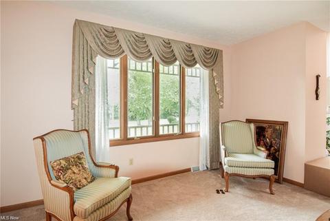 31451 Eddy Rd, Willoughby Hills, OH 44094 photo 3