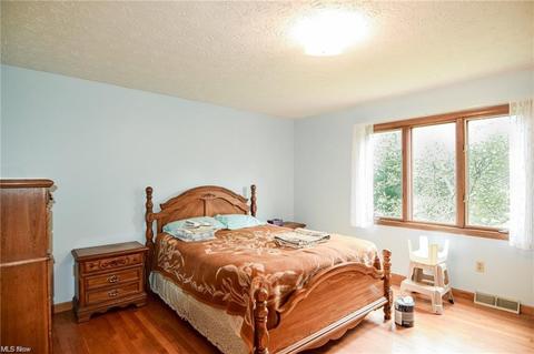 31451 Eddy Rd, Willoughby Hills, OH 44094 photo 18