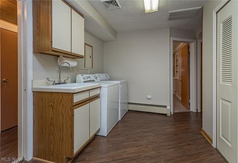 1501 Lorimer Rd, Parma, OH 44134 photo 16