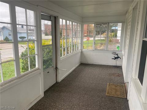 154 E 220th St, Euclid, OH 44123 photo 13
