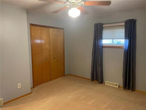 5810 Williston Dr, Parma, OH 44129 photo 15