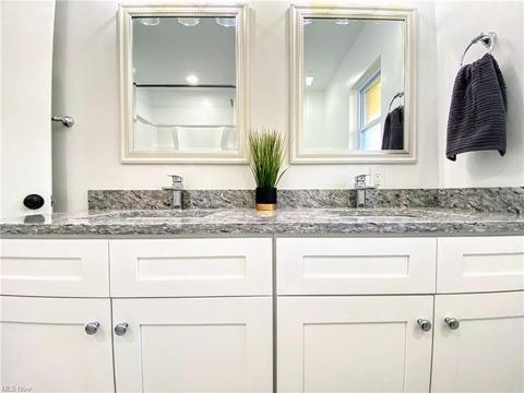 7065 Arcadia Dr, Parma, OH 44129 photo 23