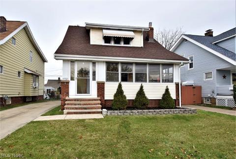 5710 Snow Rd, Parma, OH 44129 photo 1
