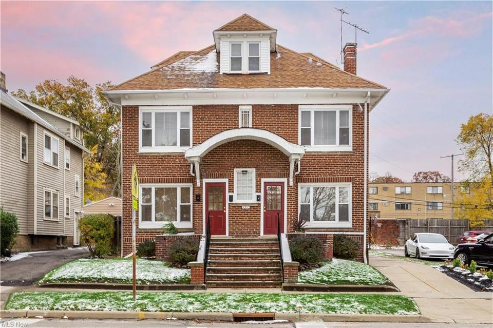 3202 Euclid Heights Blvd, Cleveland Heights, OH 44118 35 Photos MLS
