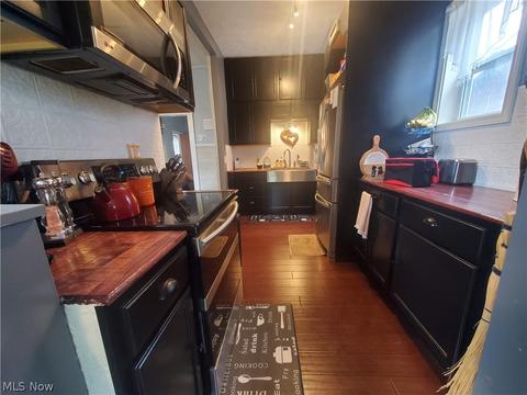 6415 Velma Ave, Parma, OH 44129 photo 8