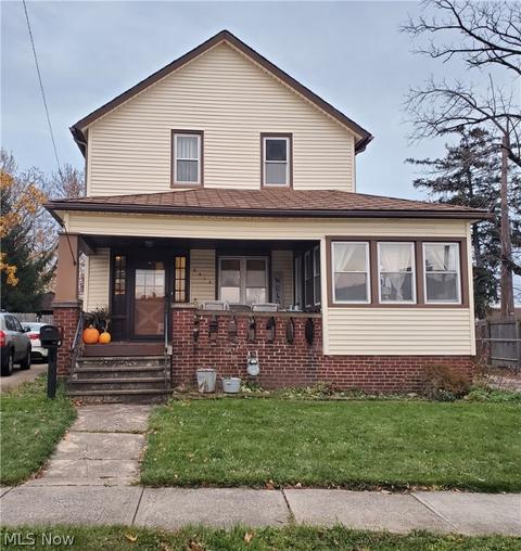 6415 Velma Ave, Parma, OH 44129 photo 1