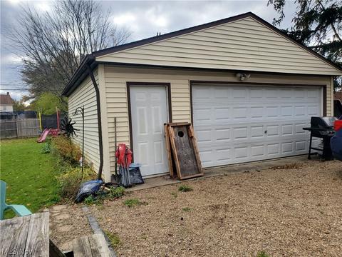 6415 Velma Ave, Parma, OH 44129 photo 20