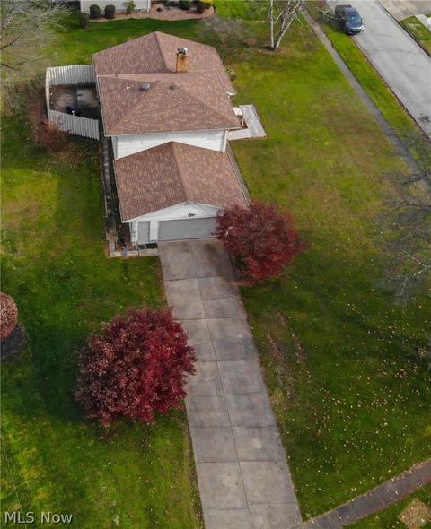 576 Forestridge Dr, Boardman, OH 44512 photo 2