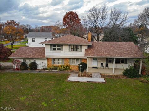 576 Forestridge Dr, Boardman, OH 44512 photo 1