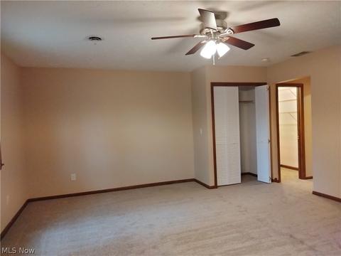 504 Denison Ave, Elyria, OH 44035 photo 9