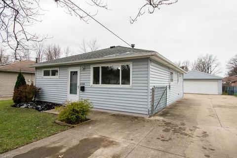 4708 Willowbrook Dr, Mentor, OH 44060 photo 1