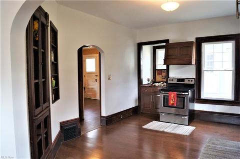 208 Hart Ave, Minerva, OH 44657 photo 8