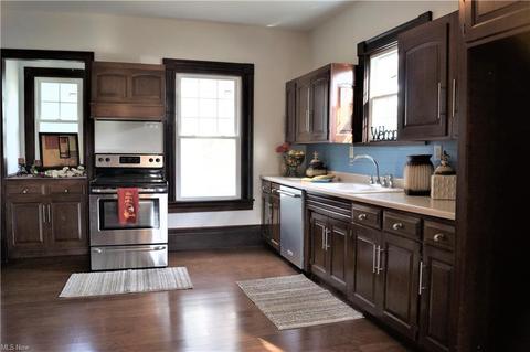 208 Hart Ave, Minerva, OH 44657 photo 5