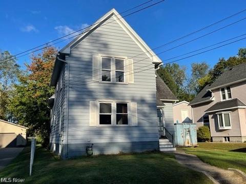 5433 Fort Ave, Ashtabula, OH 44004 photo 2