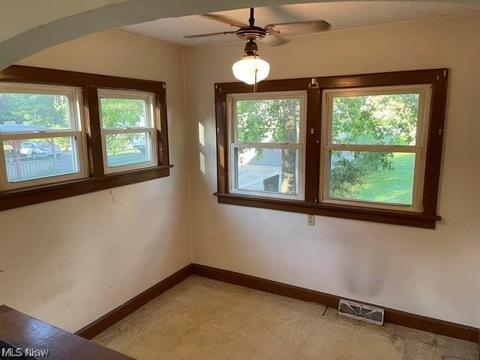 5433 Fort Ave, Ashtabula, OH 44004 photo 9