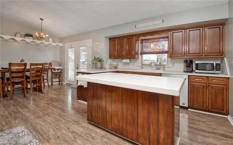 11976 Beloit Snodes Rd, Beloit, OH 44609 photo 3