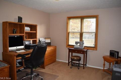 7305 Ames Rd, Parma, OH 44129 photo 20