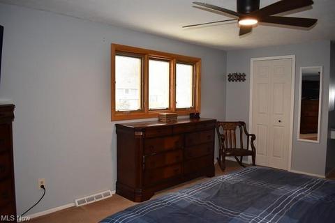 7305 Ames Rd, Parma, OH 44129 photo 19