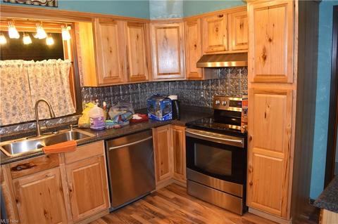 360 E High St, Flushing, OH 43977 photo 2
