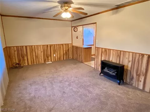 9865 Belden Dr, Windham, OH 44288 photo 6