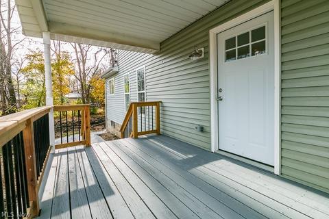 4136 Maple St, Perry, OH 44081 photo 2
